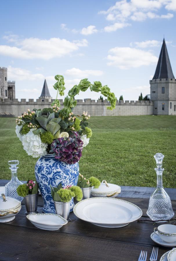 Kentucky Castle Versailles Exterior foto