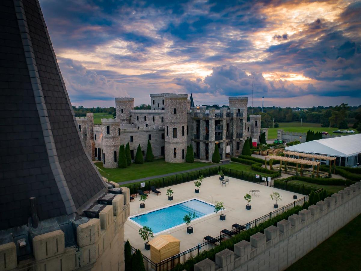 Kentucky Castle Versailles Exterior foto